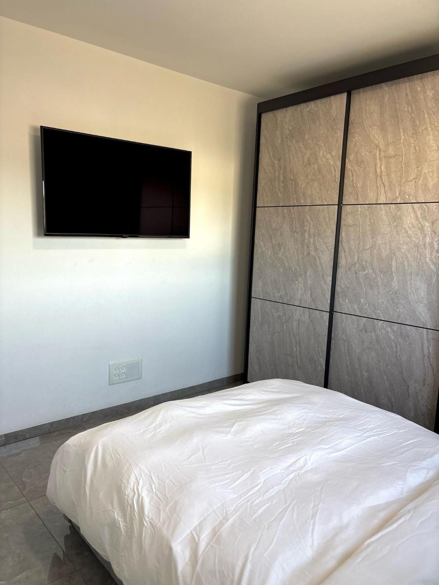 Apartament אירוח אריאל Ha-Goszerim Zewnętrze zdjęcie