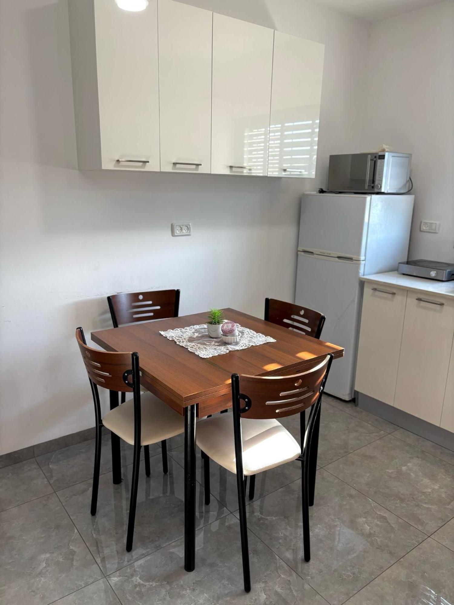 Apartament אירוח אריאל Ha-Goszerim Zewnętrze zdjęcie