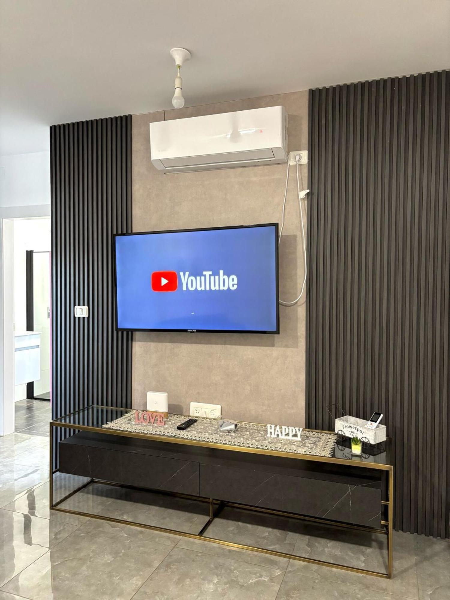 Apartament אירוח אריאל Ha-Goszerim Zewnętrze zdjęcie
